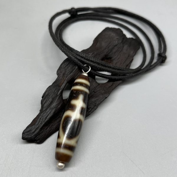 Pendant Amulet - Treasure Vase or Longevity Dzi Bead